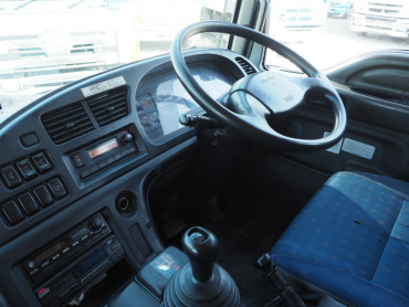 いすゞ ギガ ウイング車 大型 LKG-CYJ77A 年式 H24 [写真35]