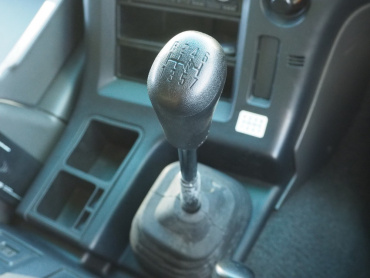 いすゞ ギガ ウイング車 大型 PDG-CYJ77W8 年式 H22 [写真36]