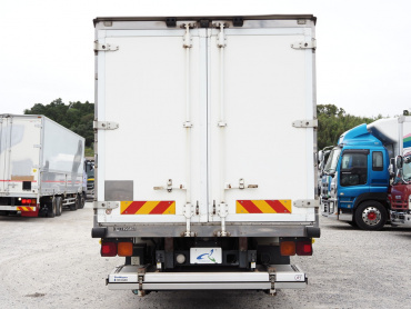 いすゞ フォワード 冷凍バン 中型 SKG-FRR90T2 年式 H23 [写真06]