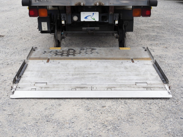 いすゞ フォワード 冷凍バン 中型 SKG-FRR90T2 年式 H23 [写真30]