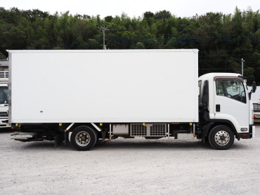 いすゞ フォワード 冷凍バン 中型 SKG-FRR90T2 年式 H23 [写真09]