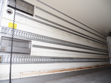 いすゞ フォワード 冷凍バン 中型 SKG-FRR90T2 年式 H23 [写真19]