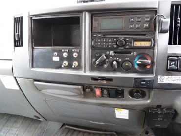 いすゞ フォワード 冷凍バン 中型 SKG-FRR90T2 年式 H23 [写真40]