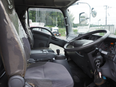 いすゞ フォワード ウイング車 中型 TKG-FRR90T2 年式 H26 [写真35]