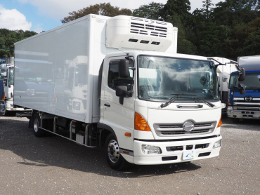 日野 レンジャー 冷凍バン 中型 TKG-FC9JLAA 年式 H27 [写真04]