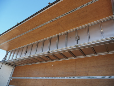 いすゞ ギガ ウイング車 大型 LKG-CYJ77A 年式 H23 [写真22]