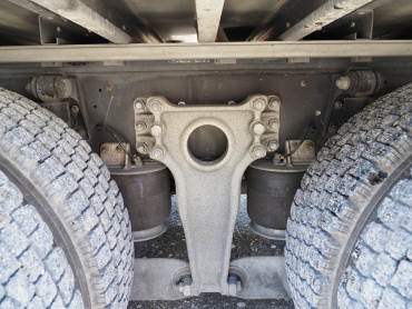 いすゞ ギガ ウイング車 大型 LKG-CYJ77A 年式 H23 [写真49]