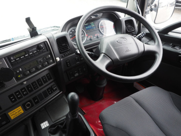 日野 グランドプロフィア ウイング車 大型 QPG-FW1EXEG 年式 H26 [写真38]