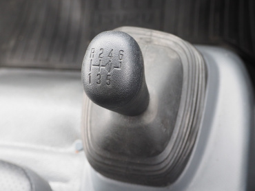 いすゞ エルフ バン車 小型 SKG-NPR85AN 年式 H23 [写真24]