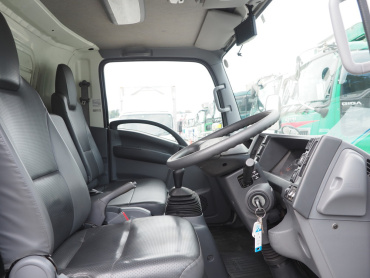 いすゞ エルフ バン車 小型 SKG-NPR85AN 年式 H23 [写真20]