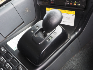 三菱ふそう スーパーグレート ウイング車 大型 QPG-FS64VZ 年式 H28 [写真35]