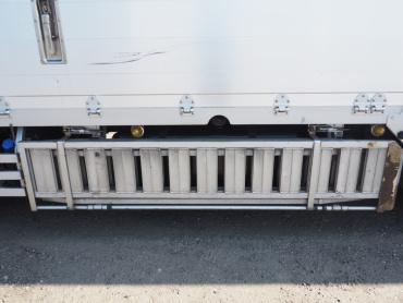 日野 グランドプロフィア ウイング車 大型 LKG-FW1EXBJ 年式 H23 [写真15]