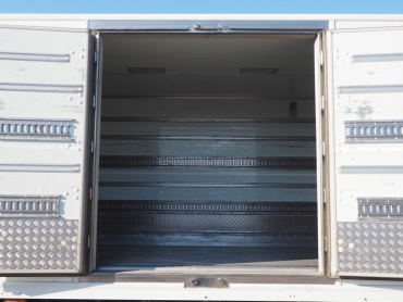 日野 レンジャー 冷凍バン 中型 BDG-FD8JLWG 年式 H22 [写真18]