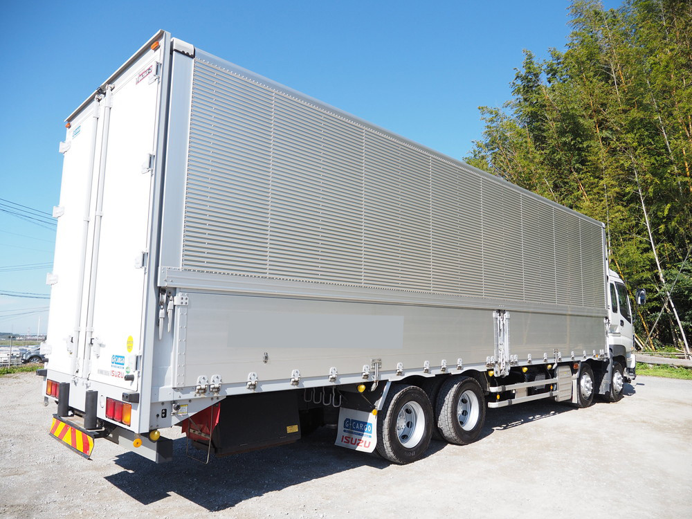 いすゞ ギガ ウイング車 大型 QKG-CYJ77A 年式 H28[写真05]