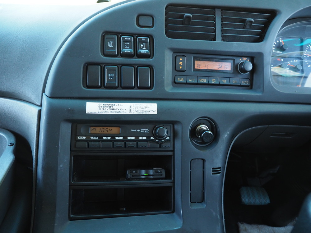 いすゞ ギガ ウイング車 大型 QKG-CYJ77A 年式 H28[写真20]