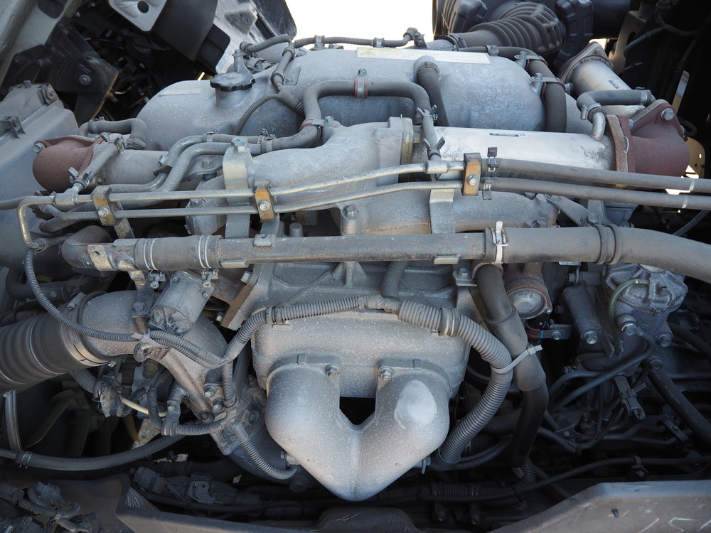 いすゞ ギガ ウイング車 大型 QKG-CYJ77A 年式 H28[写真42]