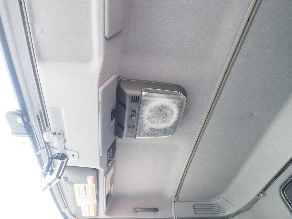 いすゞ ギガ ウイング車 大型 QKG-CYJ77A 年式 H26[写真45]