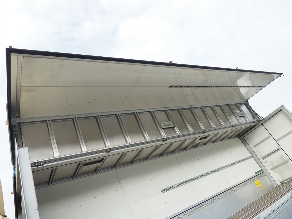 日野 グランドプロフィア ウイング車 大型 QKG-FW1EXBG 年式 H24[写真22]