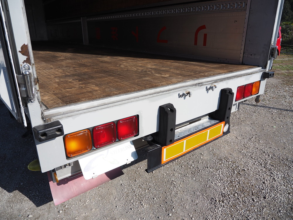 いすゞ ギガ ウイング車 大型 LKG-CYJ77A 年式 H22[写真32]