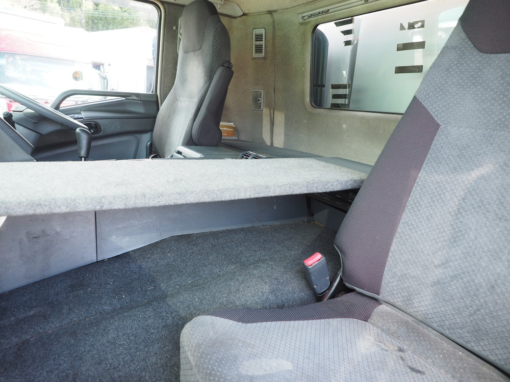 三菱ふそう スーパーグレート 平ボディ 大型 BDG-FS54JZ 年式 H20[写真35]