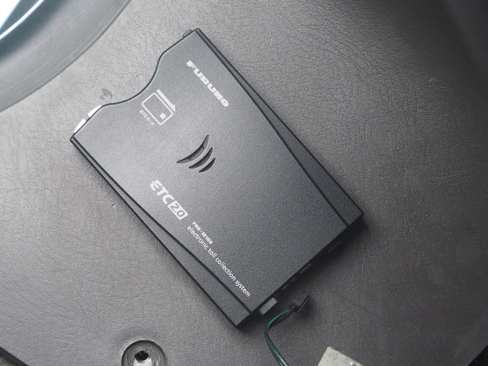 いすゞ ギガ 冷凍ウイング 大型 QKG-CYJ77A 年式 H26[写真43]