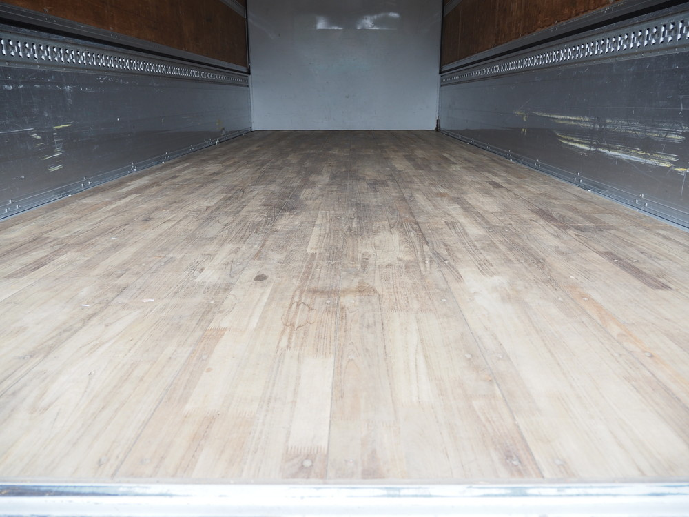 いすゞ フォワード ウイング車 中型 TKG-FRR90T2 年式 H26[写真18]