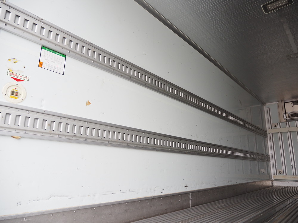 日野 レンジャー 冷凍バン 中型 TKG-FD7JKAG 年式 H28[写真19]