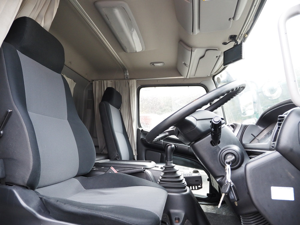 日野 レンジャー 冷凍バン 中型 TKG-FD7JKAG 年式 H28[写真30]