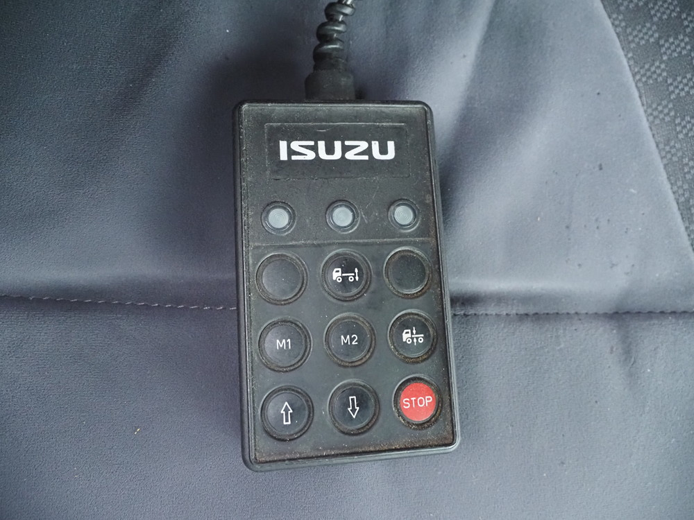 いすゞ フォワード 平ボディ 中型 SKG-FRR90T2 年式 H24[写真31]