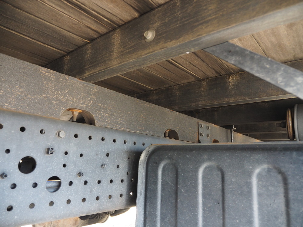 いすゞ フォワード 平ボディ 中型 SKG-FRR90T2 年式 H24[写真39]