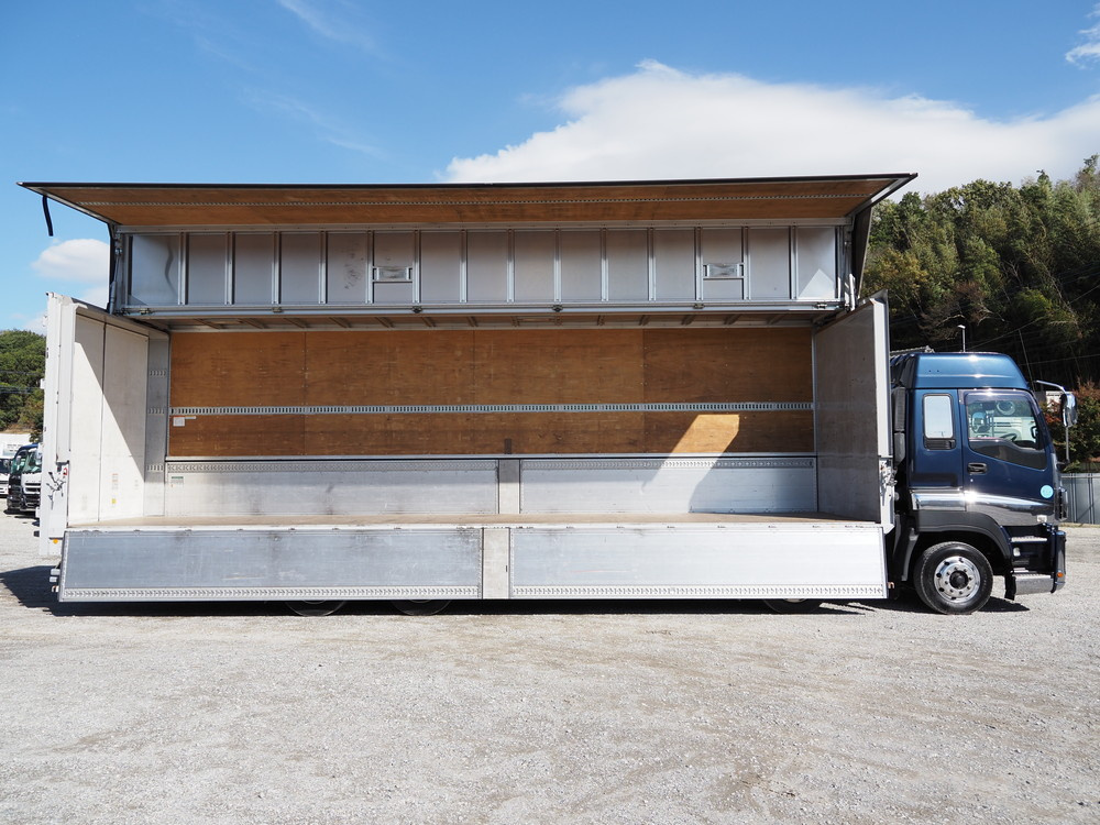 いすゞ ギガ ウイング車 大型 QKG-CYJ77A 年式 H26[写真13]