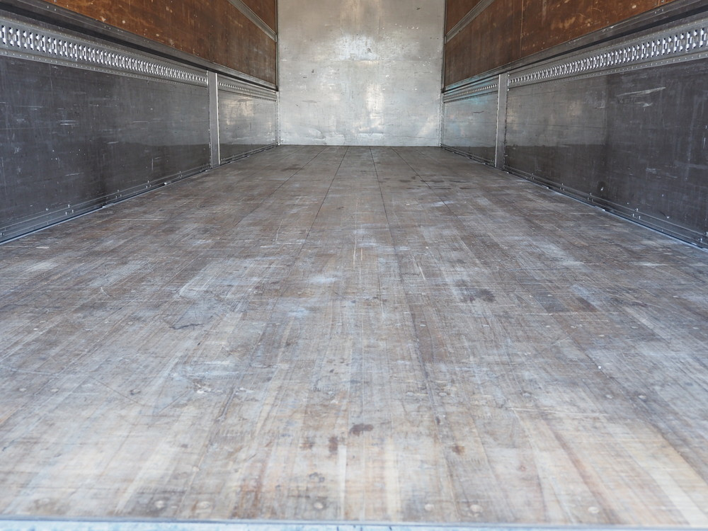 いすゞ ギガ ウイング車 大型 QKG-CYJ77A 年式 H26[写真33]