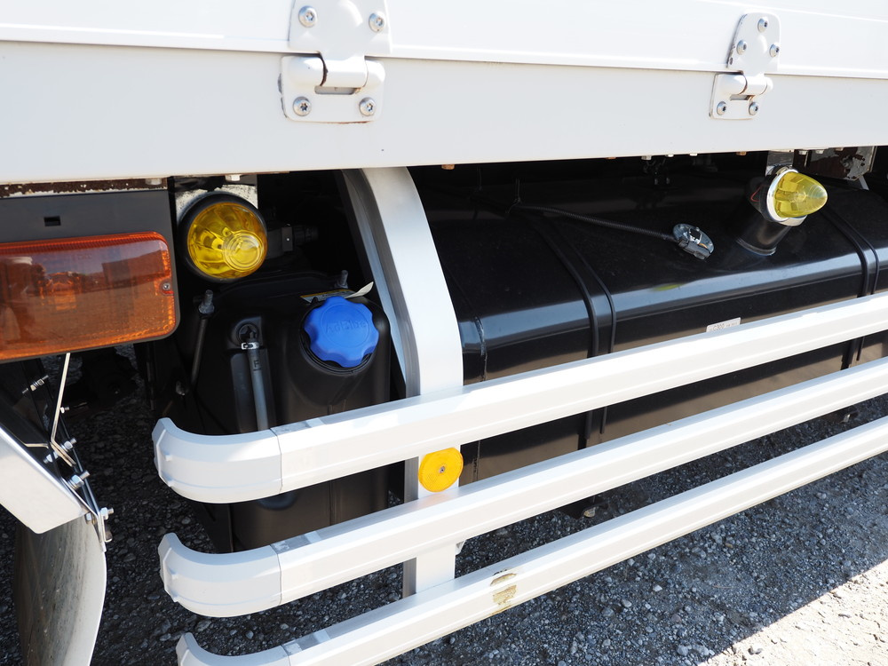 いすゞ ギガ ウイング車 大型 QKG-CYJ77A 年式 H26[写真19]