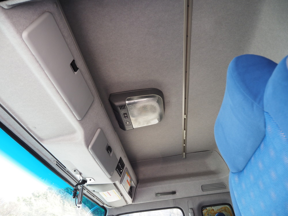 いすゞ ギガ ウイング車 大型 QKG-CYJ77A 年式 H26[写真50]