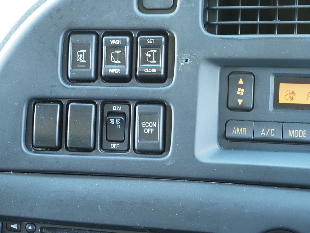 いすゞ ギガ ウイング車 大型 QKG-CYJ77A 年式 H26[写真44]