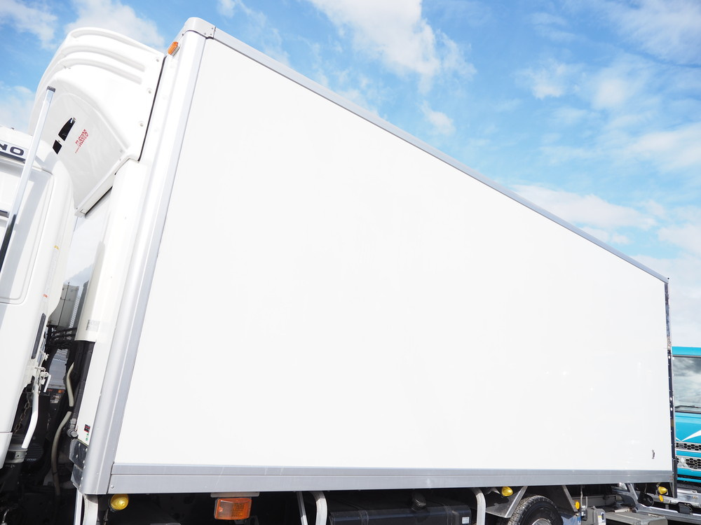 日野 レンジャー 冷凍バン 中型 TKG-FD7JKAG 年式 H28[写真13]