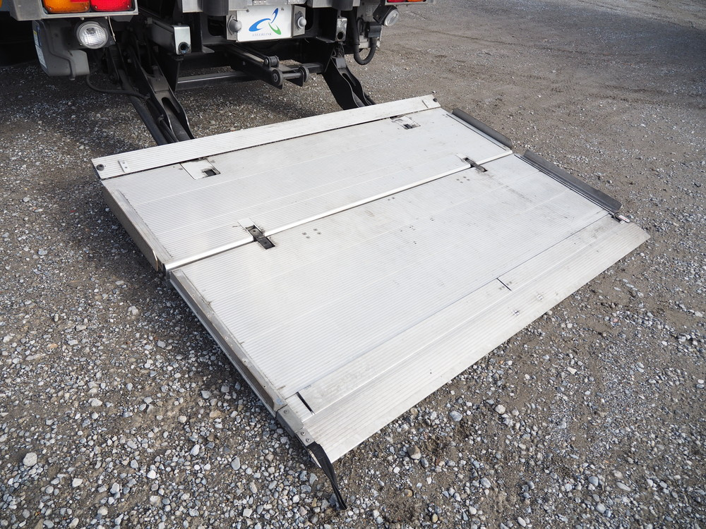 日野 レンジャー 冷凍バン 中型 TKG-FD7JKAG 年式 H28[写真25]