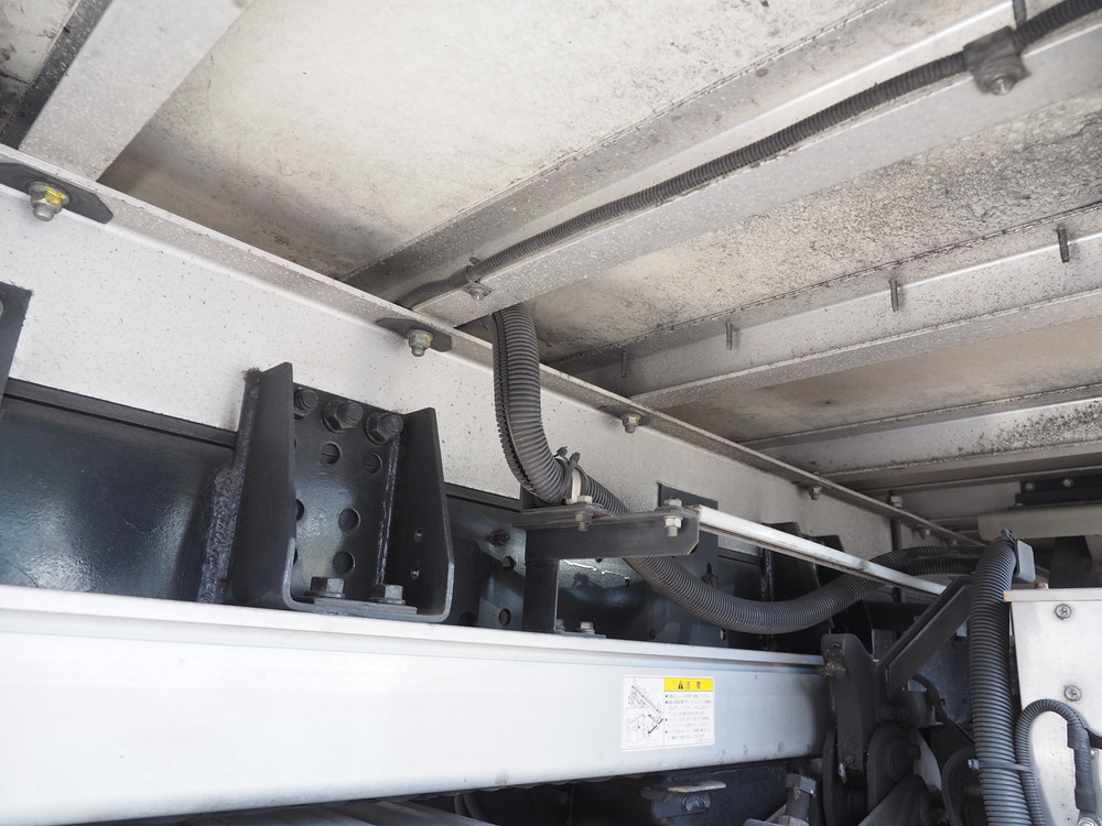 日野 レンジャー 冷凍バン 中型 TKG-FD7JKAG 年式 H28[写真49]