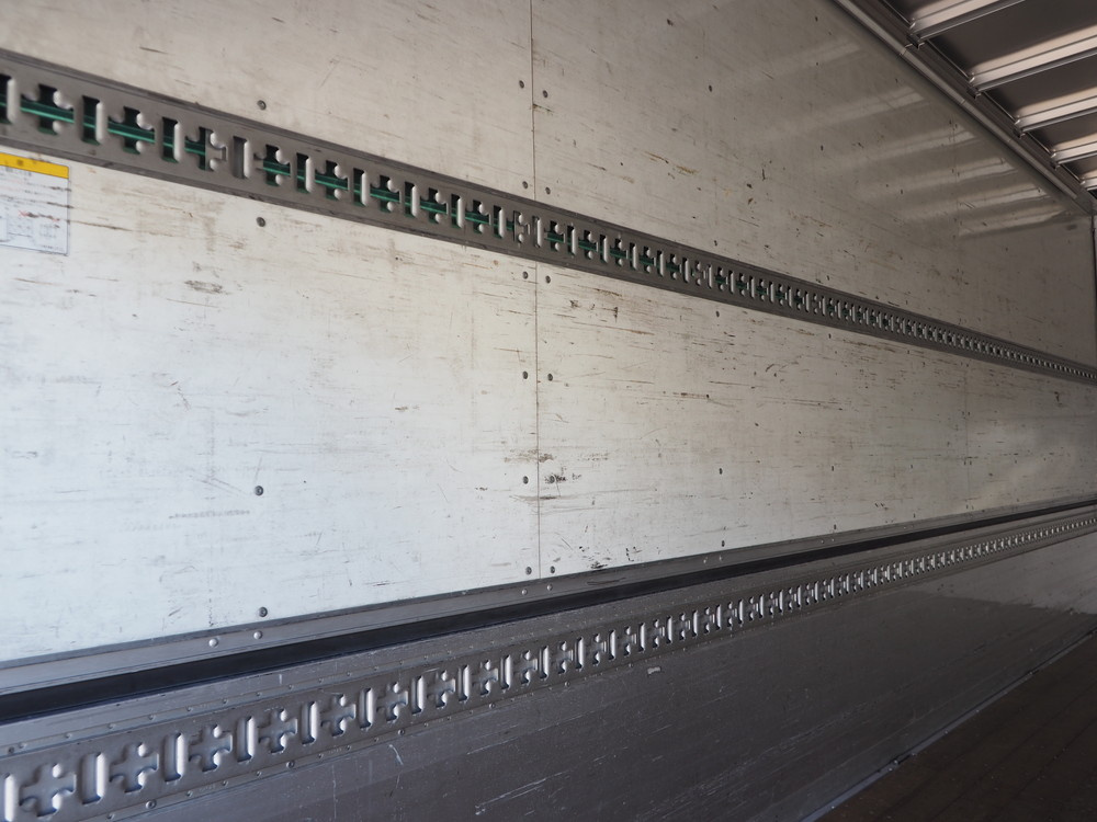 いすゞ フォワード ウイング車 中型 TKG-FRR90T2 年式 H26[写真28]