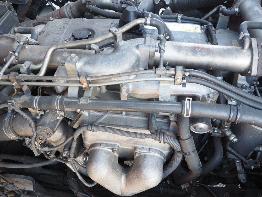 いすゞ ギガ 冷凍ウイング 大型 PKG-CYJ77W8 年式 H21[写真48]