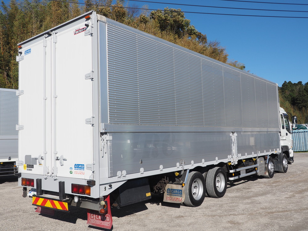 いすゞ ギガ ウイング車 大型 QKG-CYJ77A 年式 H25[写真06]