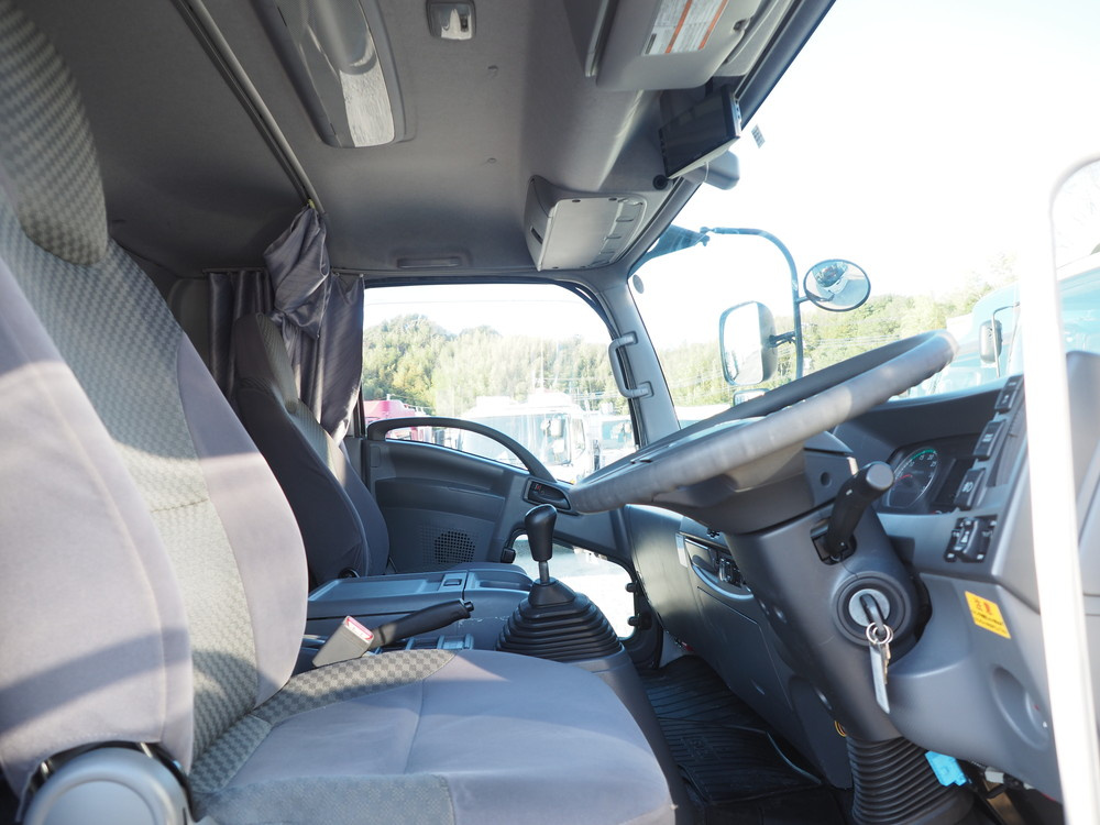 いすゞ フォワード ウイング車 中型 TKG-FRR90T2 年式 H29[写真29]