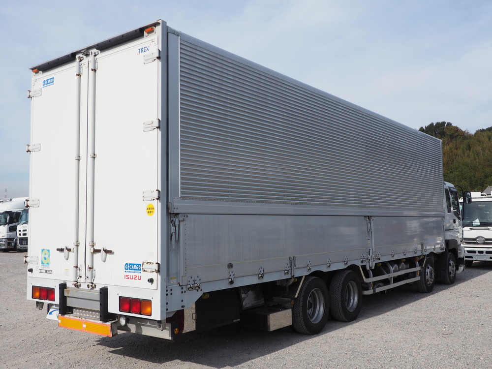 いすゞ ギガ ウイング車 大型 PDG-CYJ77W8 年式 H21[写真05]