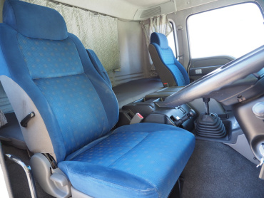 いすゞ ギガ ウイング車 大型 QKG-CYJ77A 年式 H28 [写真16]