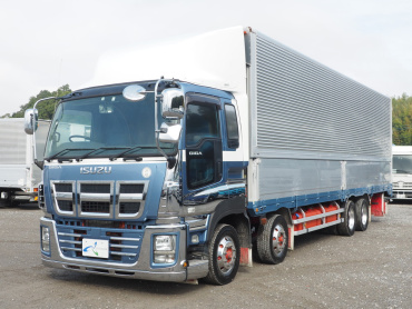 いすゞ ギガ ウイング車 大型 QKG-CYJ77A 年式 H26 [写真01]