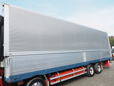 いすゞ ギガ ウイング車 大型 QKG-CYJ77A 年式 H26 [写真15]