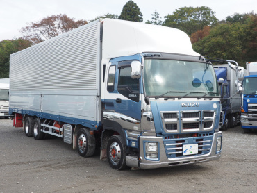 いすゞ ギガ ウイング車 大型 QKG-CYJ77A 年式 H26 [写真04]