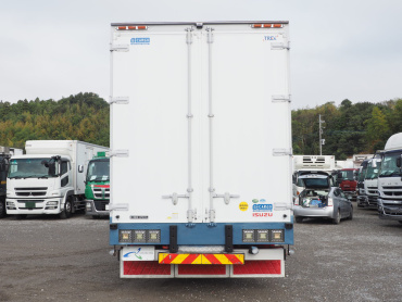 いすゞ ギガ ウイング車 大型 QKG-CYJ77A 年式 H26 [写真06]