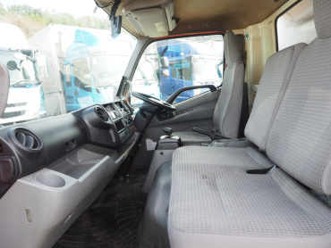 日野 デュトロ 冷凍バン 小型 TQG-XKU710M 年式 H24 [写真32]