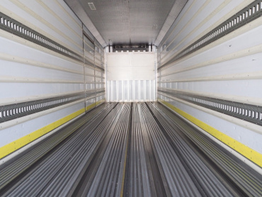 日野 グランドプロフィア 冷凍バン 大型 QKG-FW1EXBJ 年式 H24 [写真20]